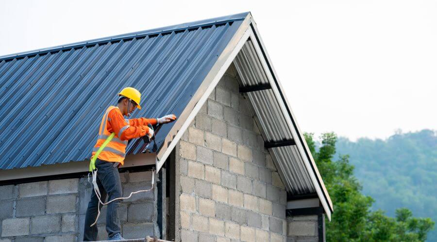 Expert top industrial roofings services in Ninnekah, OK